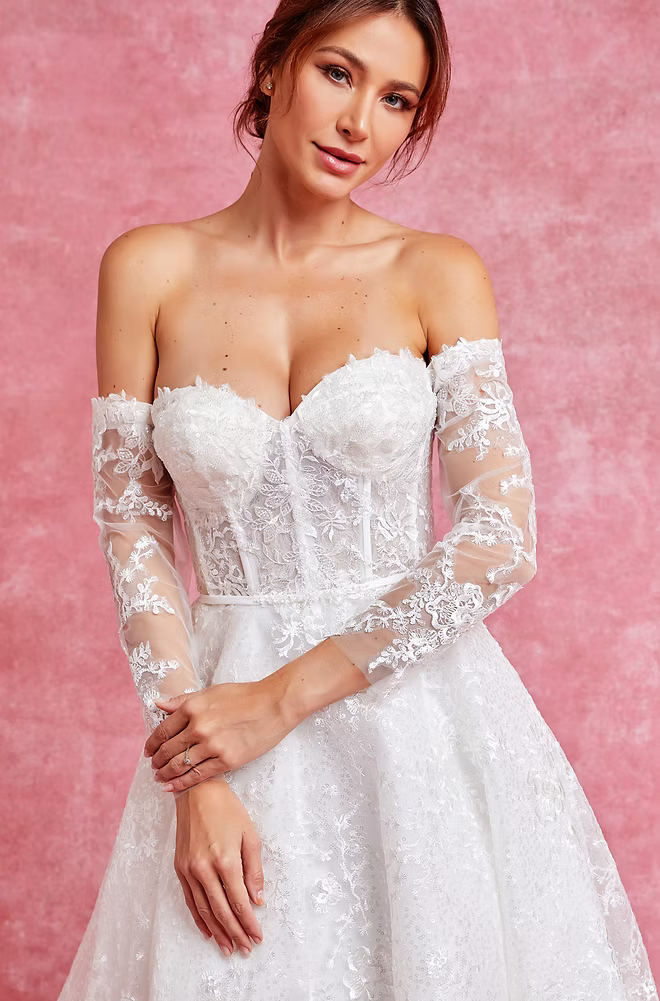 AMORE BRIDAL DRESS